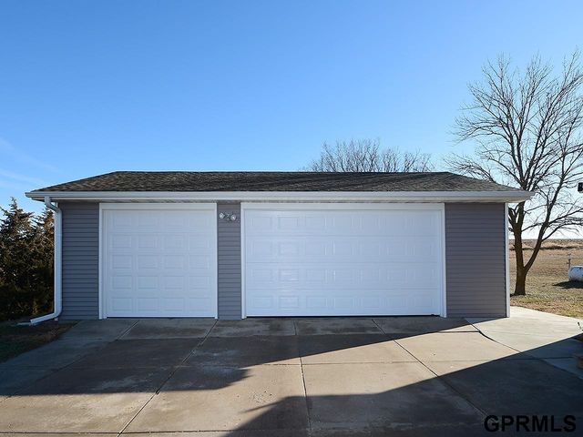 292 203rd Road, Milford, NE 68405