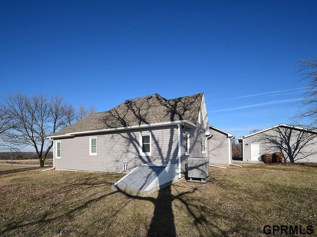 292 203rd Road, Milford, NE 68405
