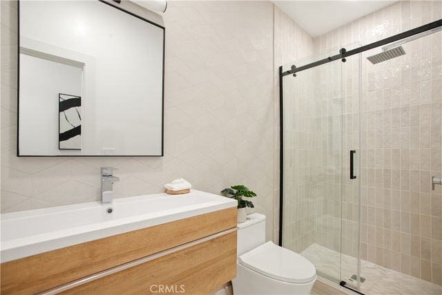 1511 Coolidge Ave, Pasadena, CA 91104