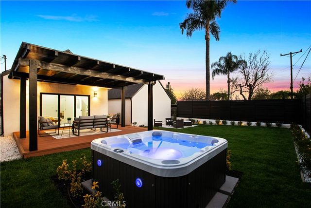 1511 Coolidge Ave, Pasadena, CA 91104