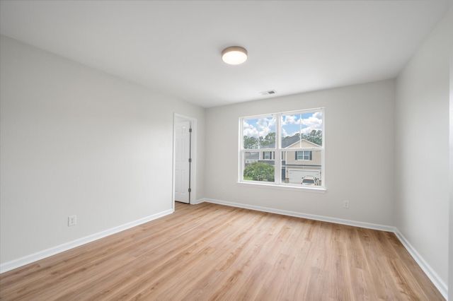 1712 Diving Duck Lane, Summerville, SC 29483