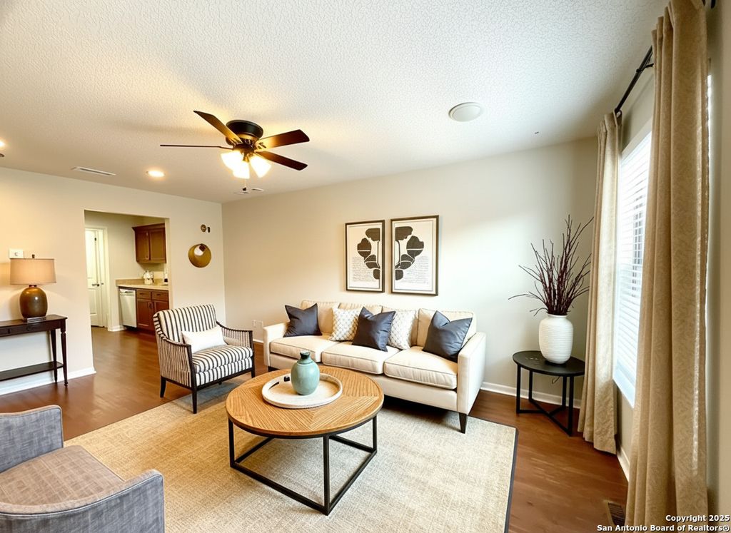 4545 Hoeneke St Apt 303, Kirby, TX 78219