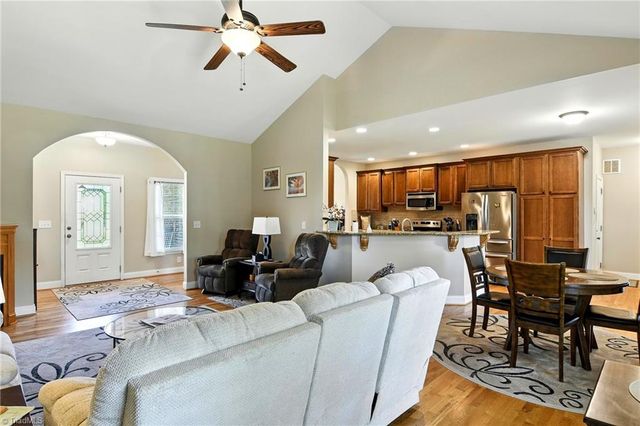 109 Marbrook Drive, Mocksville, NC 27028