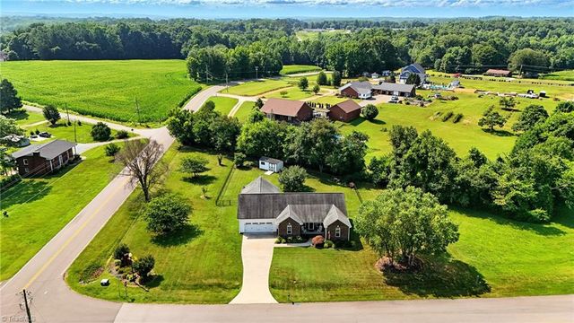 109 Marbrook Drive, Mocksville, NC 27028