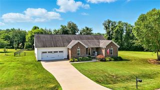109 Marbrook Drive, Mocksville, NC 27028