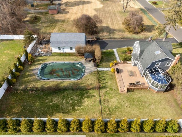 88 Astor Avenue, Saint James, NY 11780