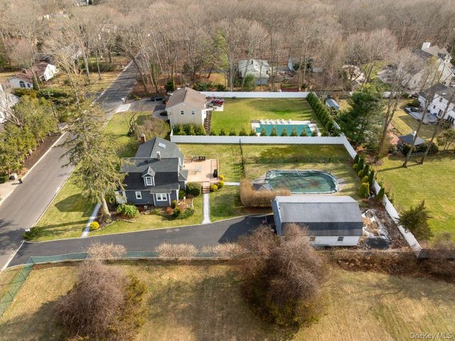 88 Astor Avenue, Saint James, NY 11780