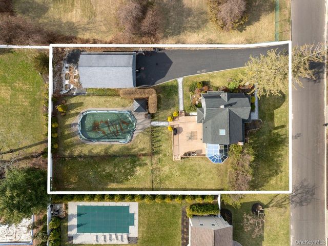 88 Astor Avenue, Saint James, NY 11780