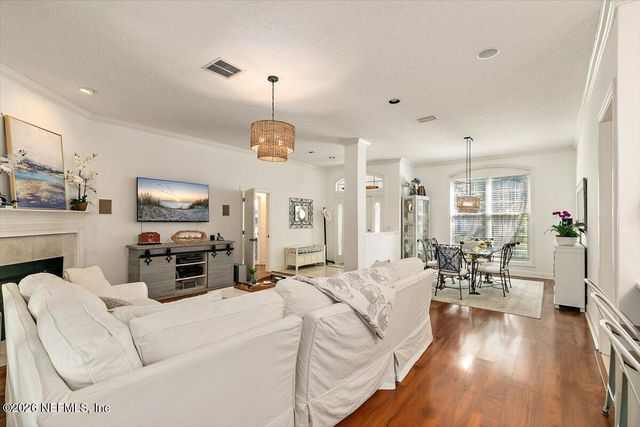 525 SUNSET Drive, Ponte Vedra Beach, FL 32082