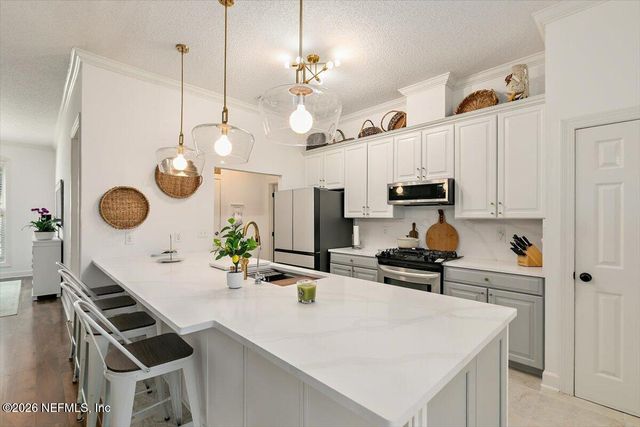 525 SUNSET Drive, Ponte Vedra Beach, FL 32082