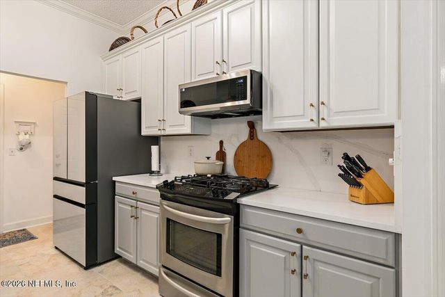 525 SUNSET Drive, Ponte Vedra Beach, FL 32082