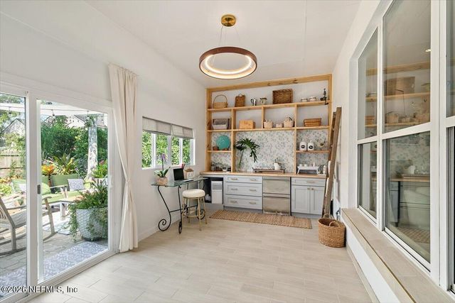 525 SUNSET Drive, Ponte Vedra Beach, FL 32082