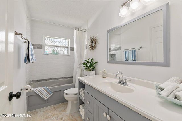 525 SUNSET Drive, Ponte Vedra Beach, FL 32082