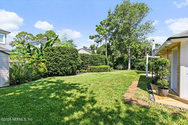 525 SUNSET Drive, Ponte Vedra Beach, FL 32082