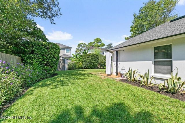 525 SUNSET Drive, Ponte Vedra Beach, FL 32082