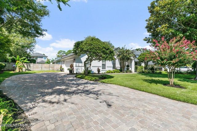 525 SUNSET Drive, Ponte Vedra Beach, FL 32082
