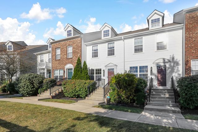 1010 Hartford Village Boulevard, Columbus, OH 43228