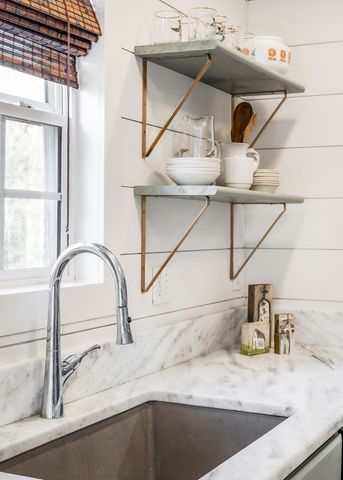 1219 Four Seasons Dr, Smithville, TN 37166