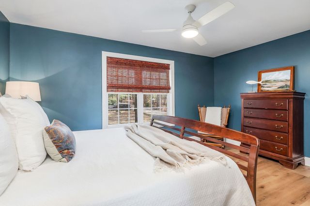 1219 Four Seasons Dr, Smithville, TN 37166