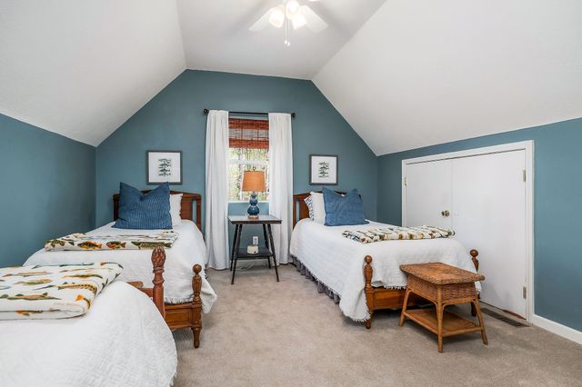 1219 Four Seasons Dr, Smithville, TN 37166