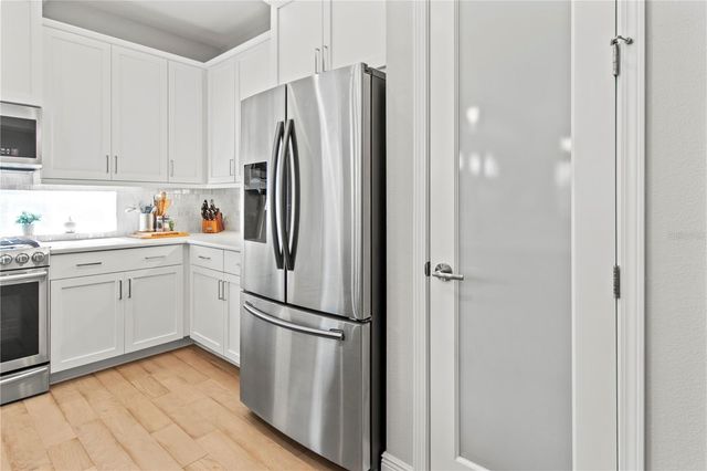 7523 CAMPUS COVE, Sarasota, FL 34243