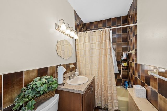 6 West Selden 2, Boston, MA 02126