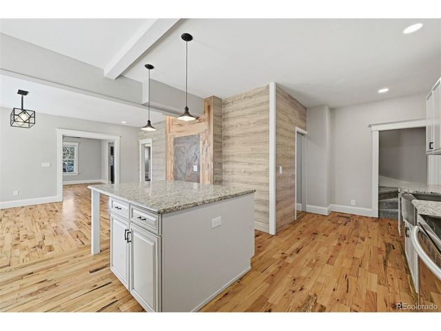 511 N Wahsatch Ave, Colorado Springs, CO 80903