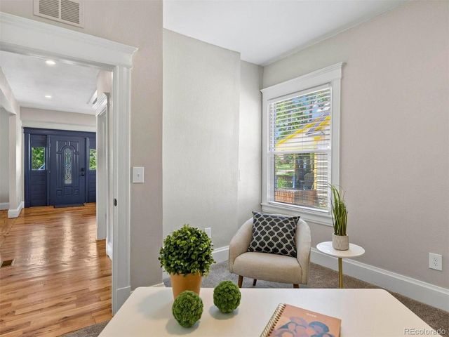 511 N Wahsatch Ave, Colorado Springs, CO 80903