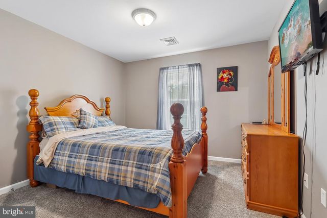 3533 WASHINGTON ST, Bethlehem, PA 18020