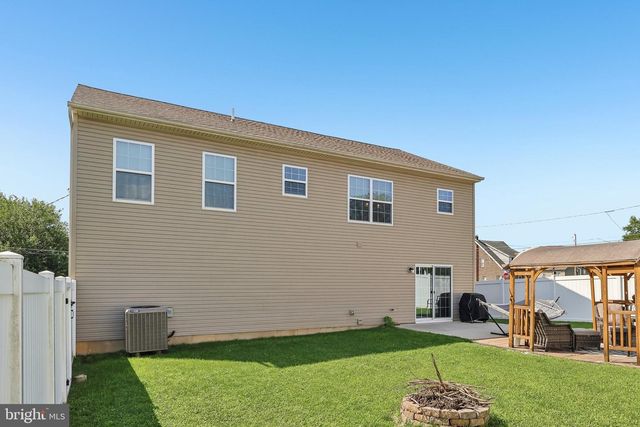3533 WASHINGTON ST, Bethlehem, PA 18020