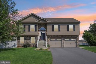 3533 WASHINGTON ST, Bethlehem, PA 18020