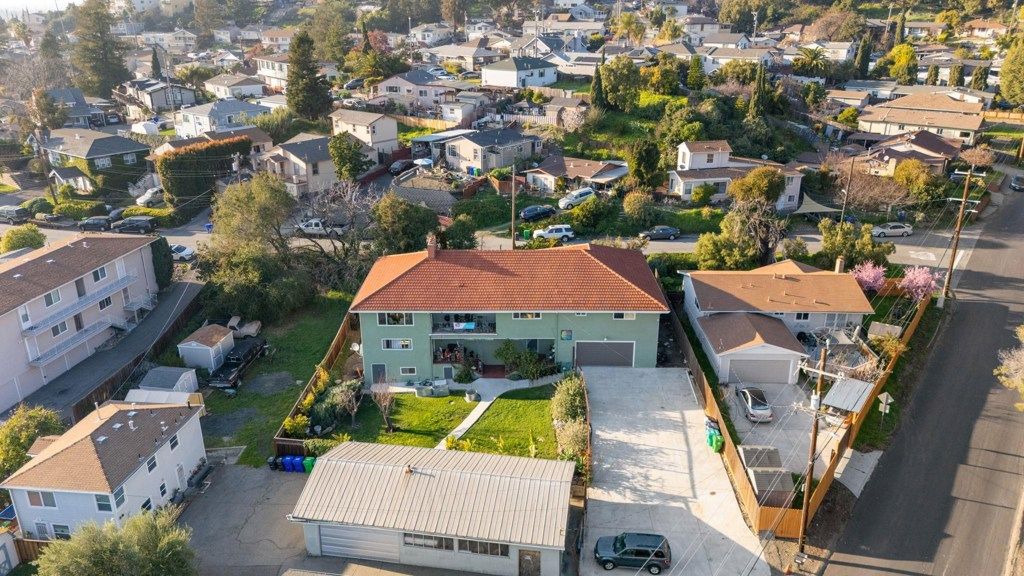 Image 1 of property listing at 2245 2245 Sol St, Castro Valley, CA 94578