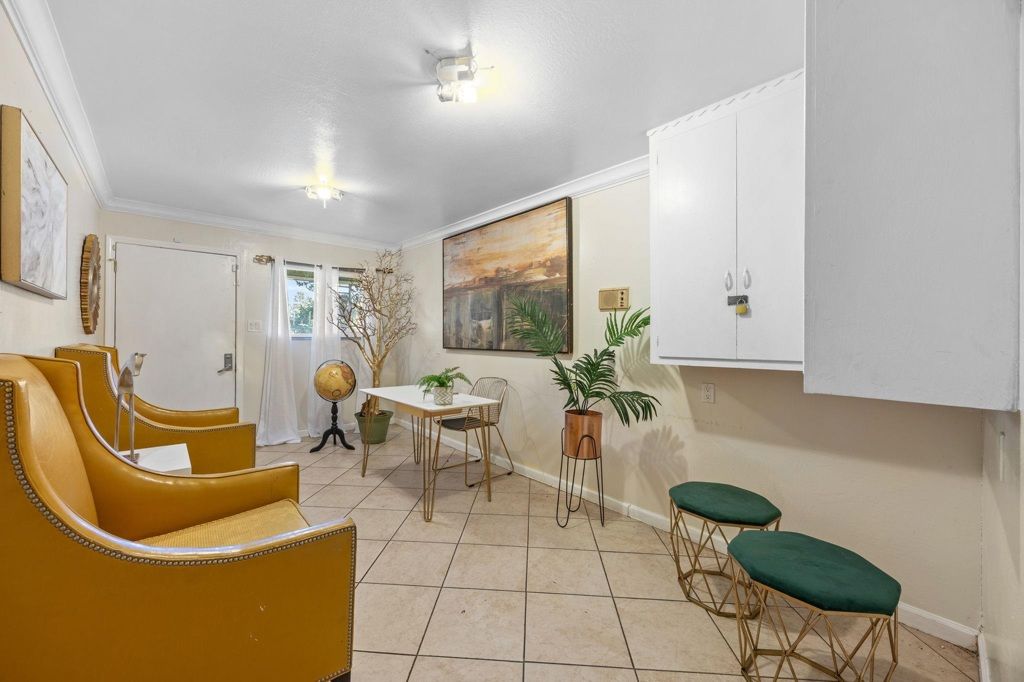 Image 18 of property listing at 2245 2245 Sol St, Castro Valley, CA 94578