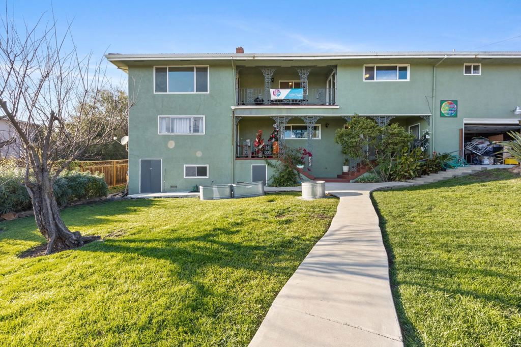 Image 20 of property listing at 2245 2245 Sol St, Castro Valley, CA 94578