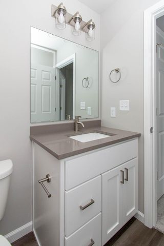 6826 Thomas Street, Horace, ND 58047