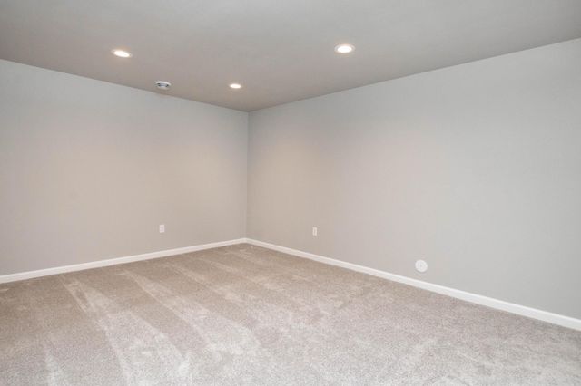 6826 Thomas Street, Horace, ND 58047