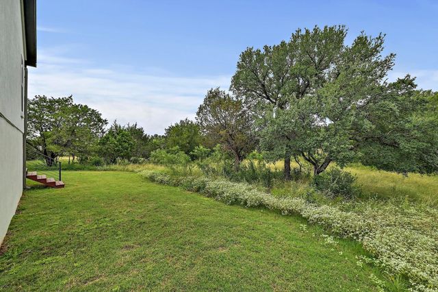 1404 FAULT LINE DR, Horseshoe Bay, TX 78657