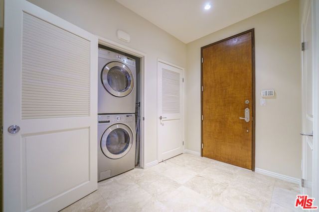 4568 W 1ST Street 308, Los Angeles, CA 90004