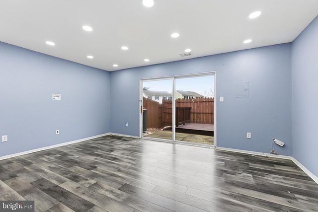 6433 LAMPLIGHTER RDG, Glen Burnie, MD 21061