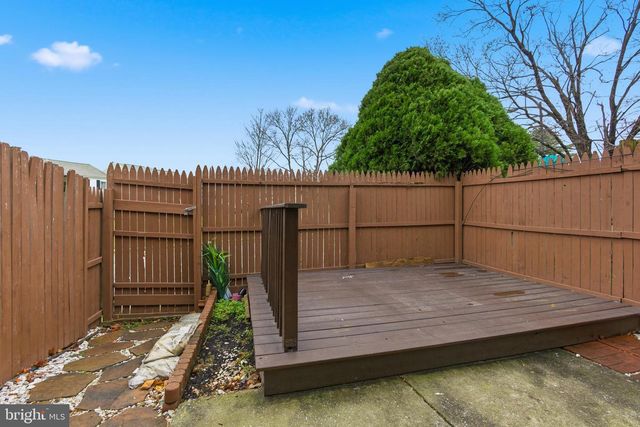 6433 LAMPLIGHTER RDG, Glen Burnie, MD 21061