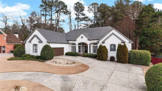1235 Regency Center SW Drive, Atlanta, GA 30331