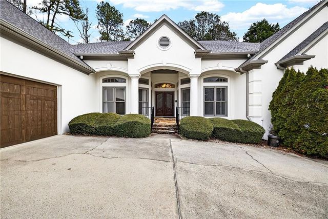 1235 Regency Center SW Drive, Atlanta, GA 30331