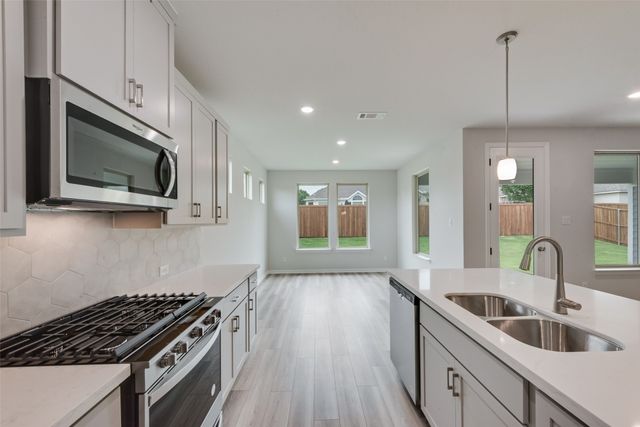 621 Marcus Lane, Crowley, TX 76036