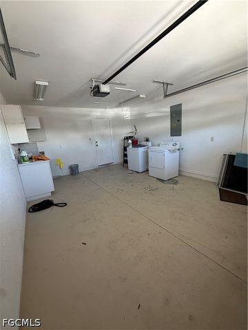 10625 Windsmont CT, Lehigh Acres, FL 33936