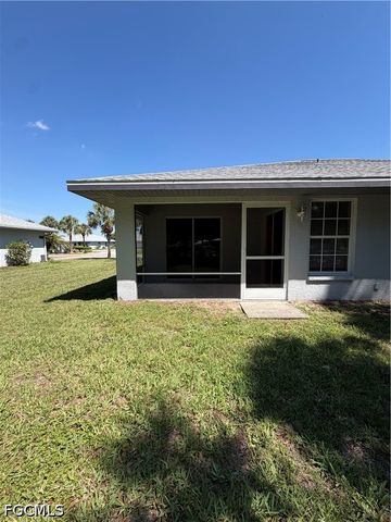 10625 Windsmont CT, Lehigh Acres, FL 33936