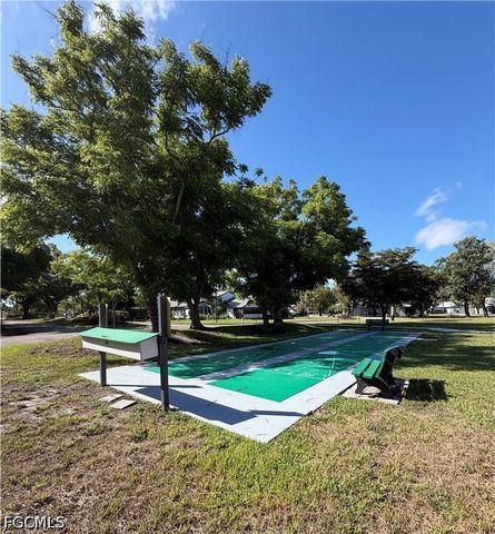 10625 Windsmont CT, Lehigh Acres, FL 33936