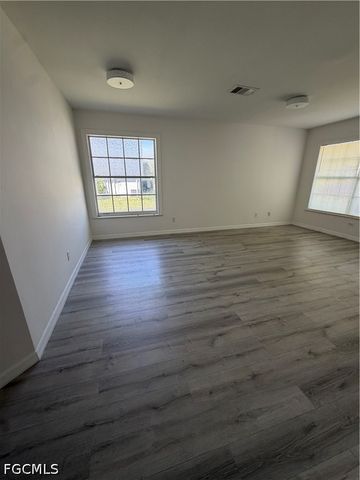 10625 Windsmont CT, Lehigh Acres, FL 33936