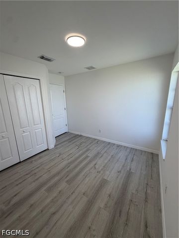 10625 Windsmont CT, Lehigh Acres, FL 33936