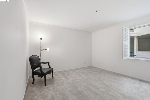 1300 Quarry Ct 209, Richmond, CA 94801