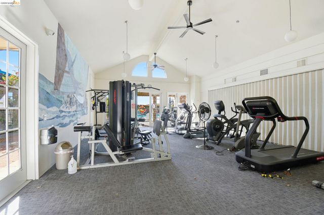 1300 Quarry Ct 209, Richmond, CA 94801